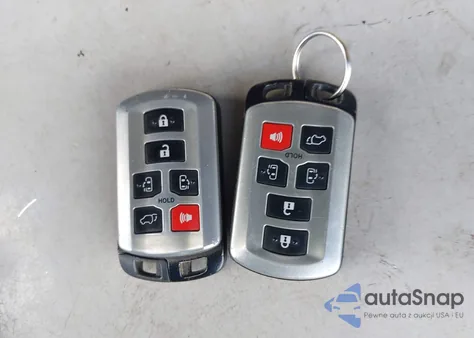 2017 Toyota Sienna Se Premium 8 Passenger z USA, uszkodzony, nr VIN 5TDXZ3DCXHS898965